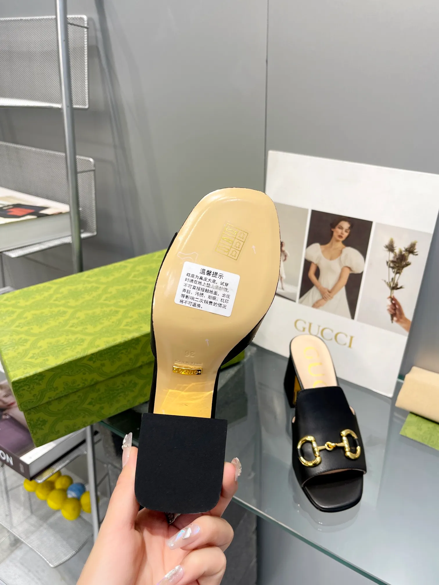 👟👟Ex-factory price 460👟👟 Women's shoes, women's clothing, gucci 2024 early spring horsebit new thick heel retro shoes, Internet celebrity hot sandals, super versatile fashion items. Original 1:1 customized. It is worth mentioning the packaging. This year’s G family’s packaging is really high-end, and the original packaging is presented.  Material: original custom imported oil-waxed ancient soft sheepskin. Lining: high-end customized sheepskin. Italian genuine leather outsole. Heel height: 7.5cm. Heel electroplated gold+covered leather. Size: 34-41 (34, 40, 41 customized)